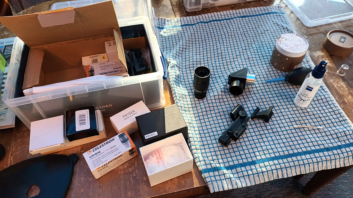 Cleaning Eyepieces - 04 Feb 2025