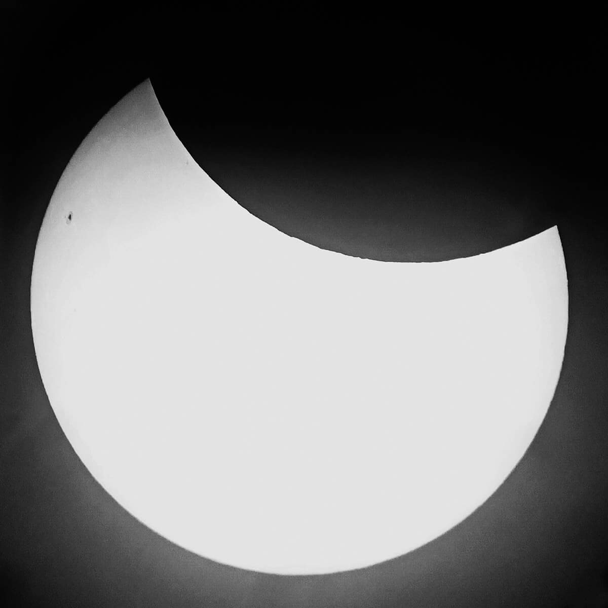 29 March 2025 Partial Solar Eclipse Maximum (Natural Colour) - 29 Mar 2025