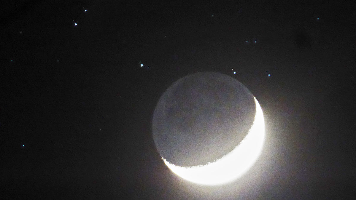 Moon Occults the Pleiades - 01 Apr 2025