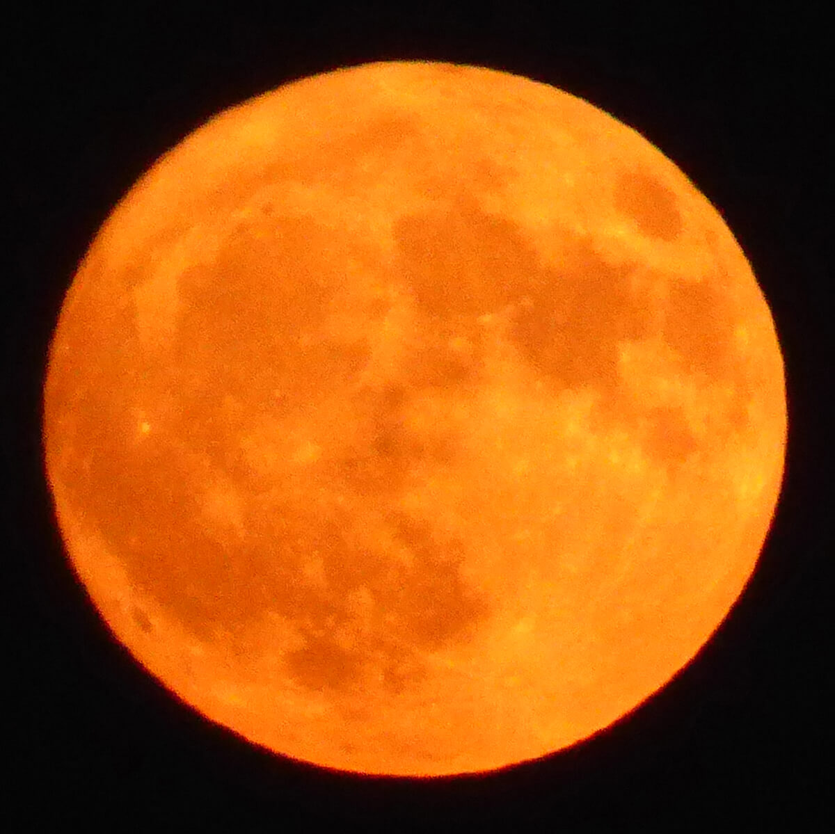 Strawberry Moon (Orange Moon) - Lowest Full Moon - 10 Jun 2025