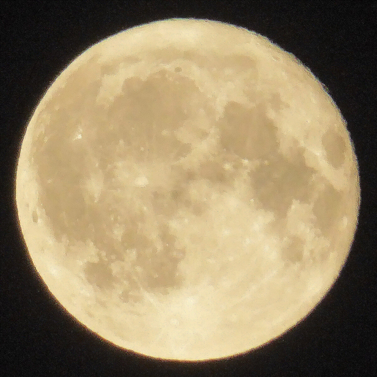 Strawberry Moon (Orange Moon) - Lowest Full Moon - 12 Jun 2025